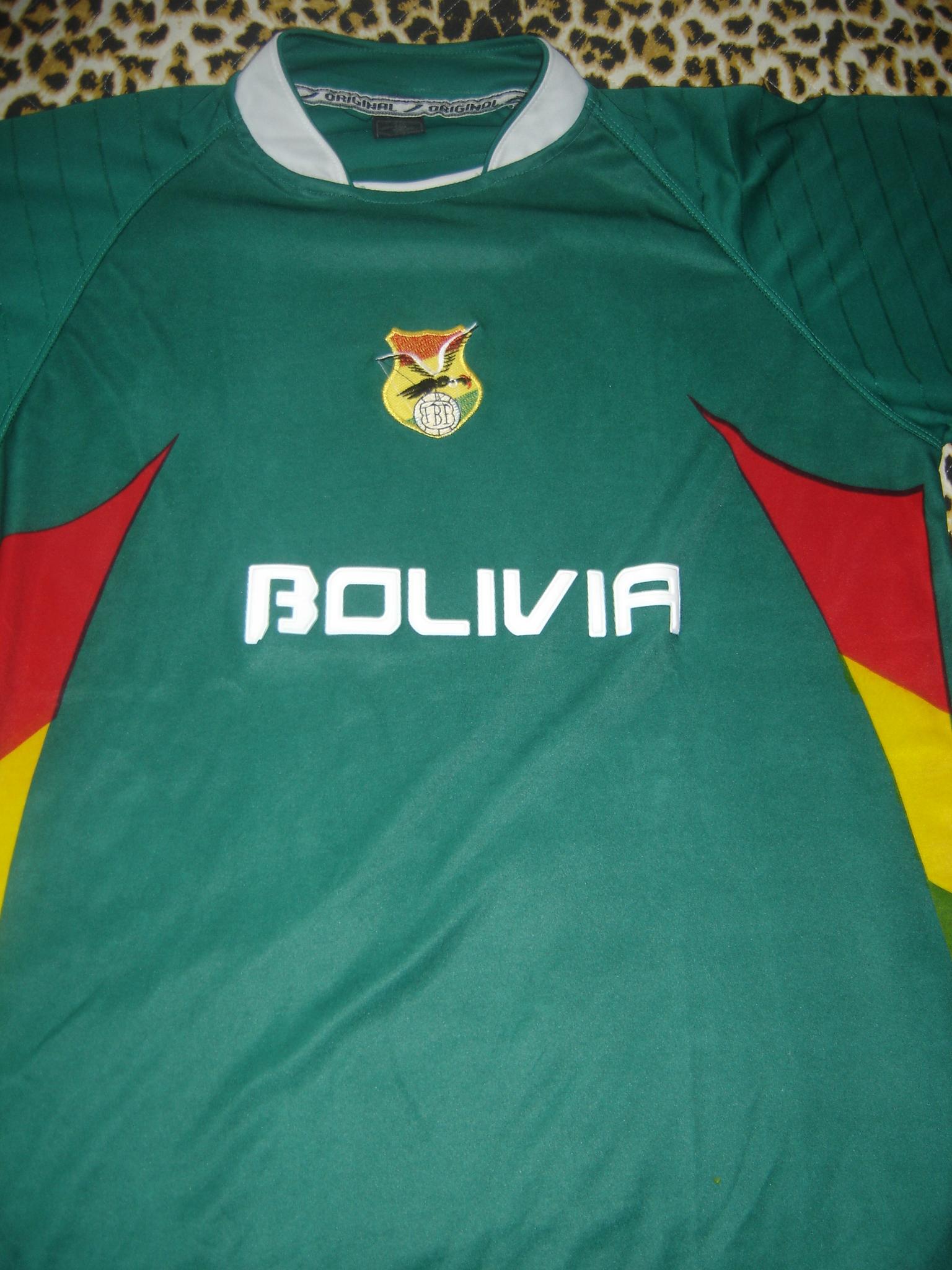64- Camisa do Club Aurora